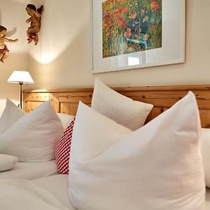 Dreibettzimmer